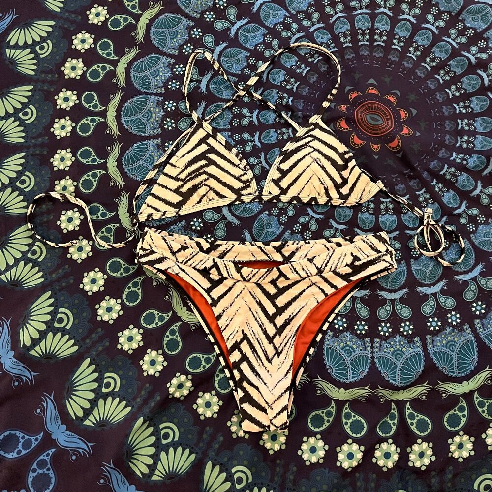 Jolyn Surf Bikini Set